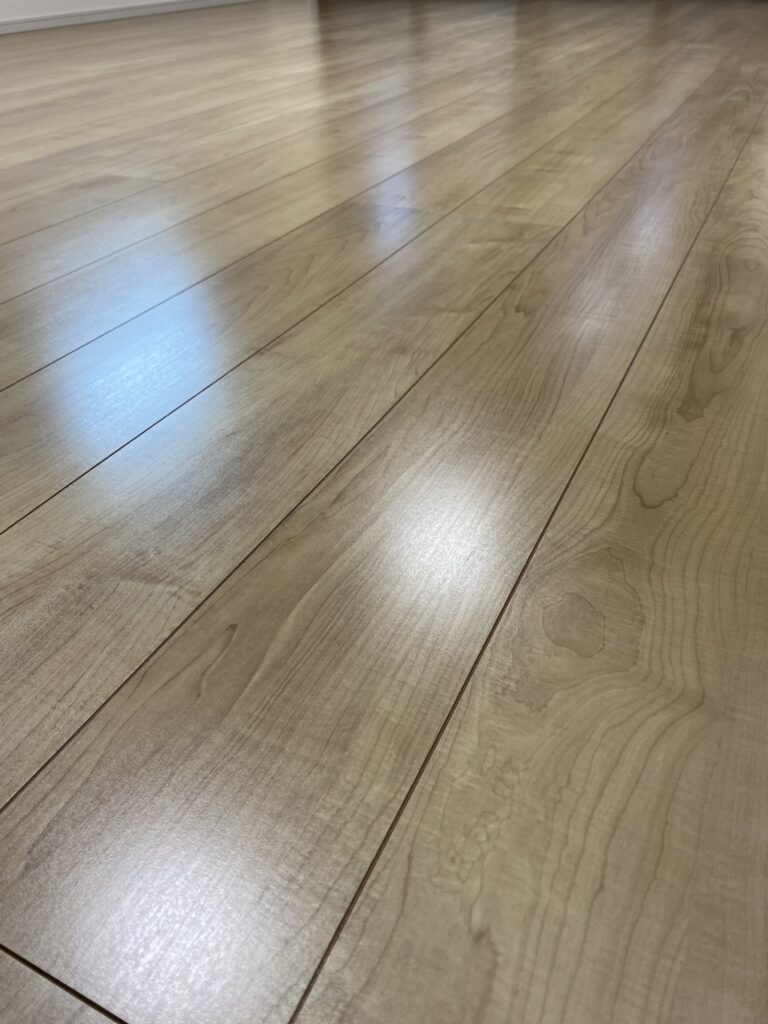 君津市のフロアコーティング施工事例｜新築戸建て×ガラスコーティング＋水回り｜ケイアイスター不動産㈱