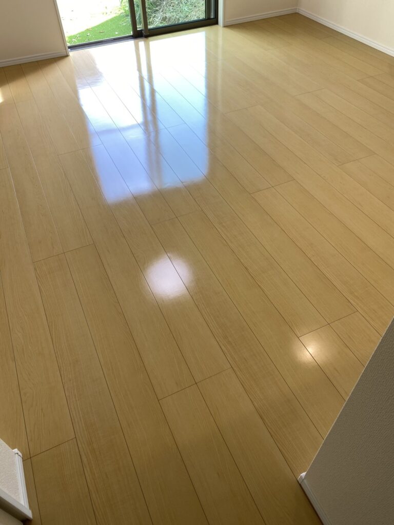柏市のフロアコーティング施工事例｜新築戸建て×シリコンコーティング｜飯田産業