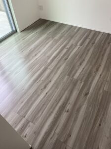 フロアコーティング施工後のリビング。