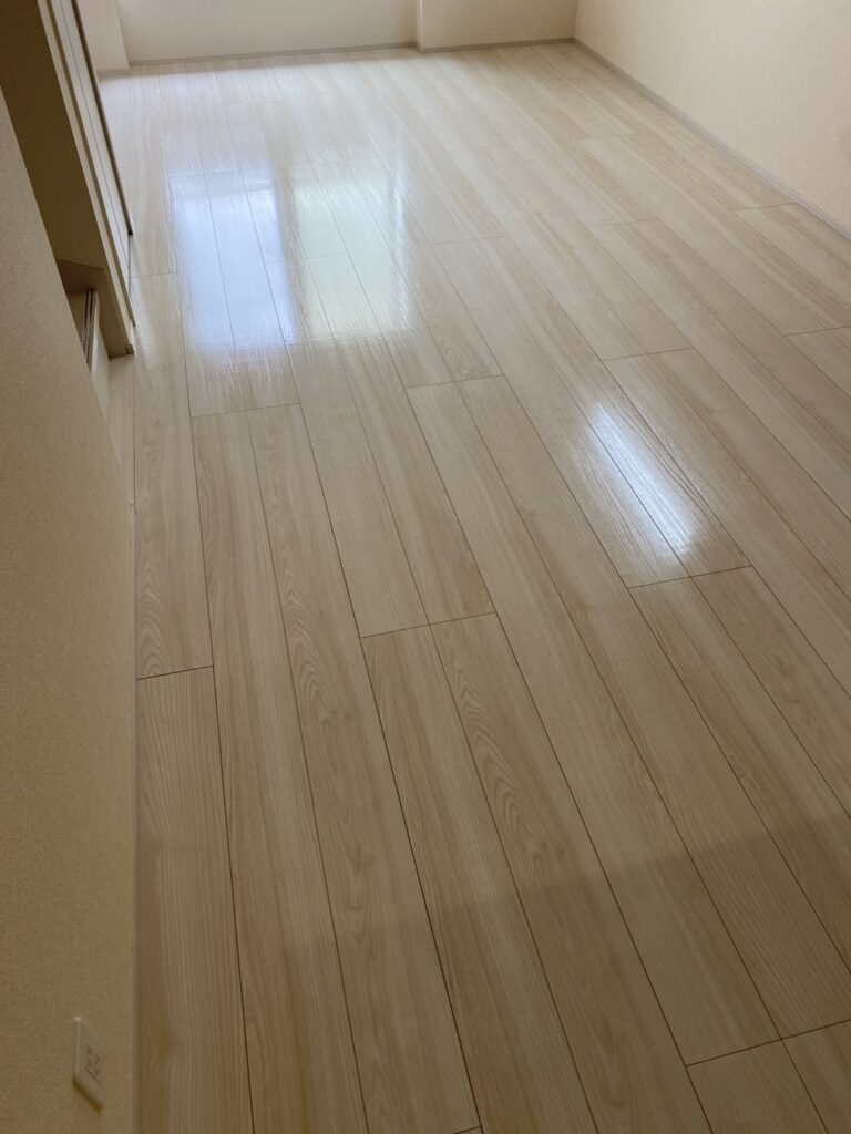 さいたま市南区のフロアコーティング施工事例｜新築戸建て×ドッググリップコート＋防カビ｜一建設