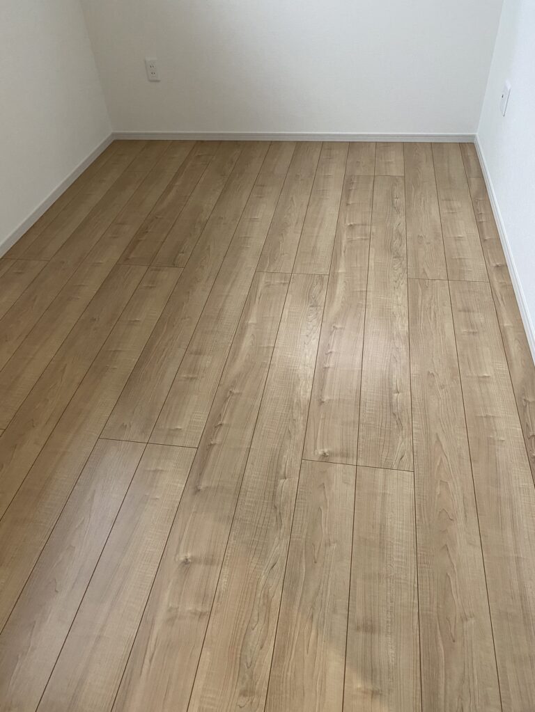 所沢市のフロアコーティング施工事例｜新築戸建て×ガラスコーティング＋防カビ｜ケイアイスター不動産