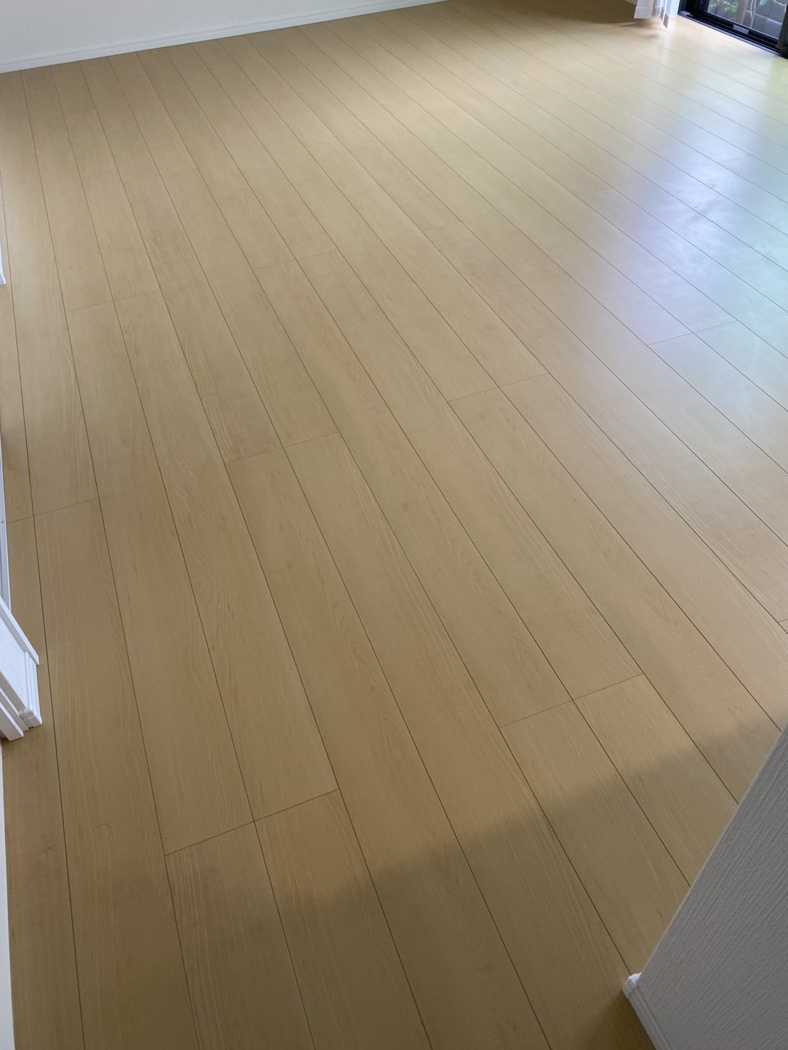 シートの床 リビングのフロアコーティング施工前