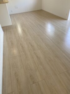 フロアコーティング施工後のリビング
